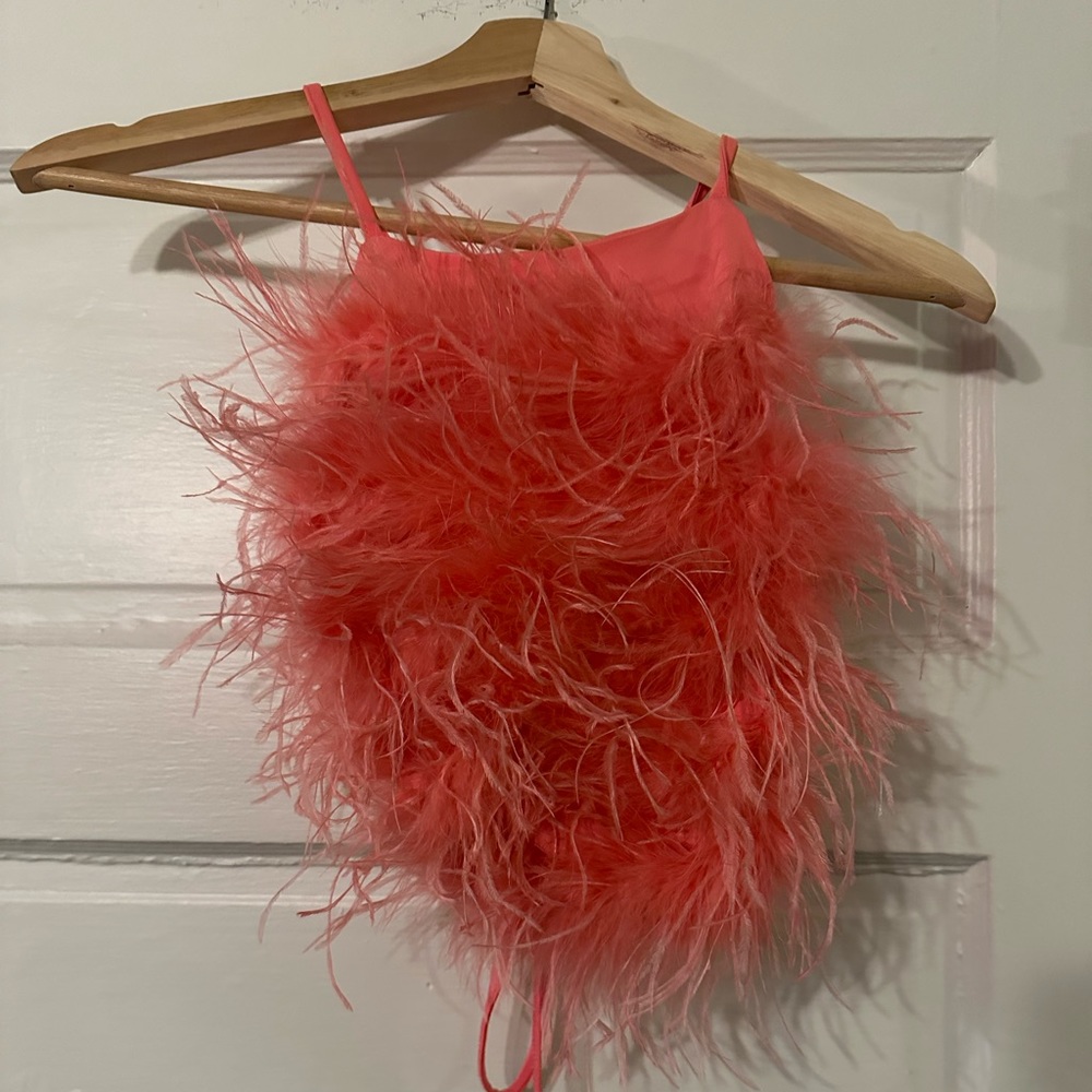 NastyGal Feather Halter Neck Crop Top in Women’s Size 8 - Picture 4 of 6